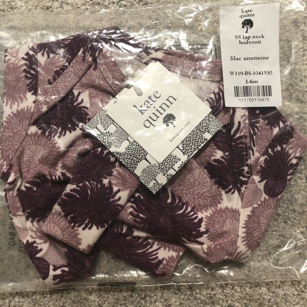 Brand new Kate Quinn short sleeve  bamboo bodysuit size 3-6 months